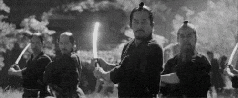 gifcredit/thanks:soha Gif Of Several Samurai Swordsmen Training.