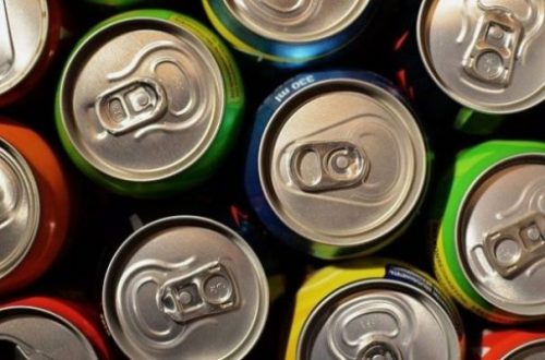photocredit/thanks:272447:pixabay Image Of Several Rows Of Aluminum Cans Stacked Side On.